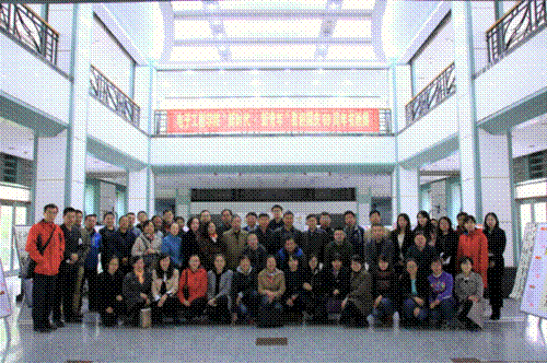 http://xyw.hlju.edu.cn/__local/3/06/86/7281097F038C553BE254326F5BD_905717FB_C89D3.png